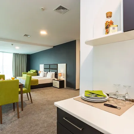 Hotel Earth & People & - Free Parking & Swimming Pool Sofia