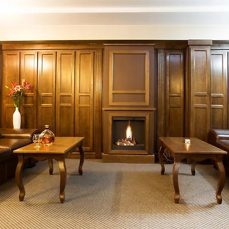 Hotel Earth & People & - Free Parking & Swimming Pool Sofia