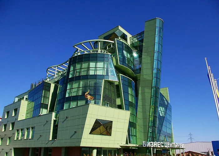 Earth & People & - Free Parking & Swimming Pool Hotell Sofia