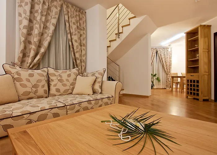 Earth & People & - Free Parking & Swimming Pool Otel Sofya