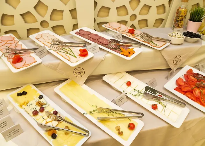 Otel Earth & People & - Free Parking & Swimming Pool Sofya