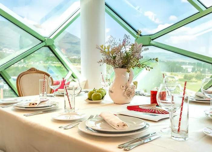 Earth & People & - Free Parking & Swimming Pool Sofya